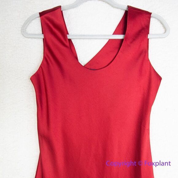 New! White House Black Market Sleeveless Satin Slip Dress in red, size 6 - Picture 5 of 13